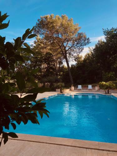 Villas Roque Blanc En Provence