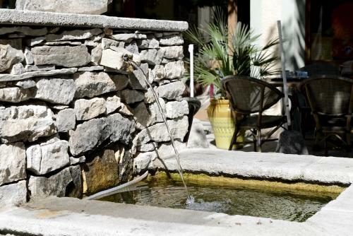 Hotel H�tel Le Mont Barral