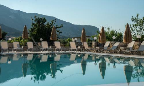 Hostal Athina Apartments