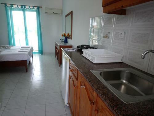Hostal Babis Studios
