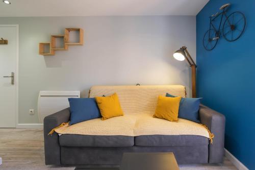 Apartamento A L'aventure ! Joli T2 Avec Balcon, Centre Ville.