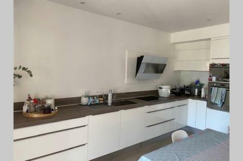 Apartamento Bel Appartement Dans Quartier Privil�gi� � 500m Du Lac