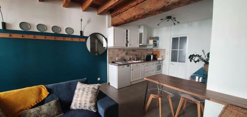 Arles : Agr�able Maison De Ville Proche Des Ar�nes