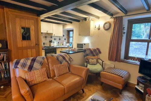 Stanton Cottage, Youlgrave Nr Bakewell