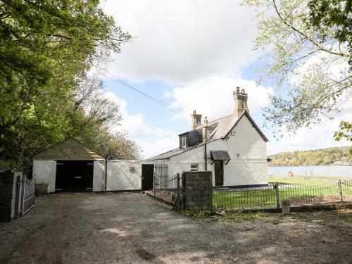 Bwthyn Siliwen Old Bath House