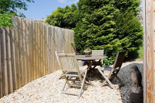 Escape Pod In Devon, 5 Mins From Beach + Parking