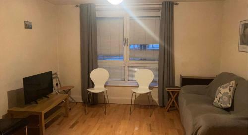 City Centre Apartment / Great Location / Free Secure Parking
