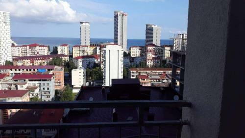 Apartmentin The Center With Sea View