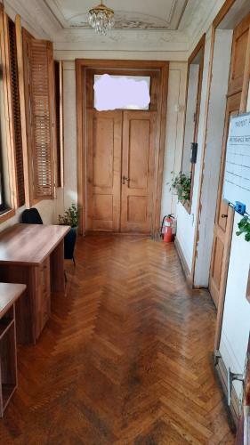 Hostal Number 19