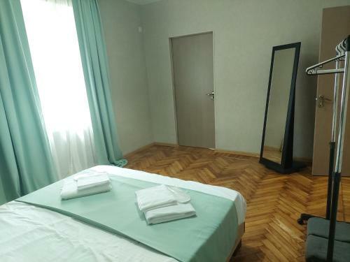 V Apartment