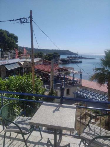 Hotel Ammoudia Rooms