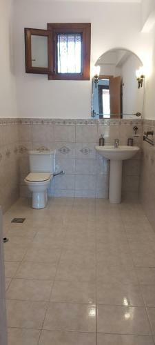 Spacious Villa Near Thessaloniki