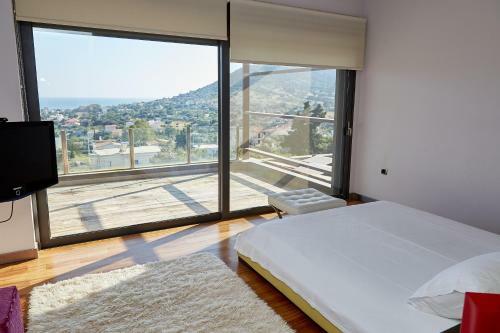 Magnificent, Deluxe Villa, Lagonisi, Athens Riviera