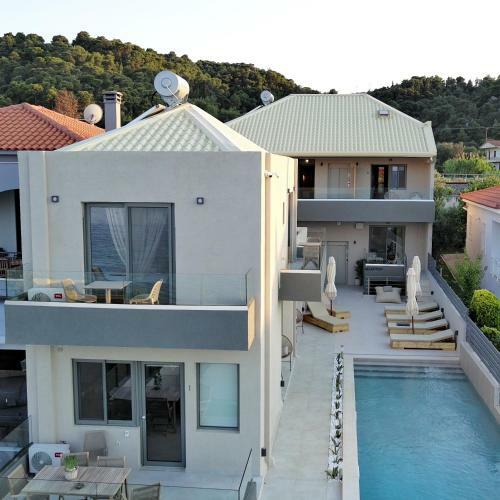 Apartamento Theros Suites