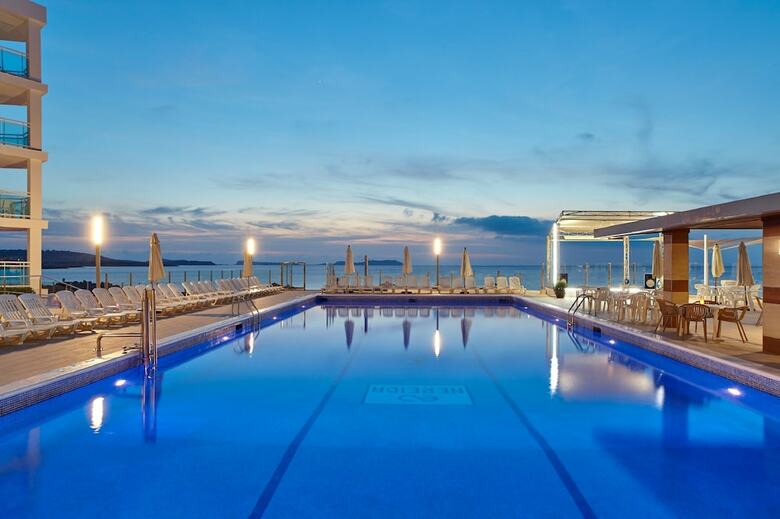 Aparthotel Nereida