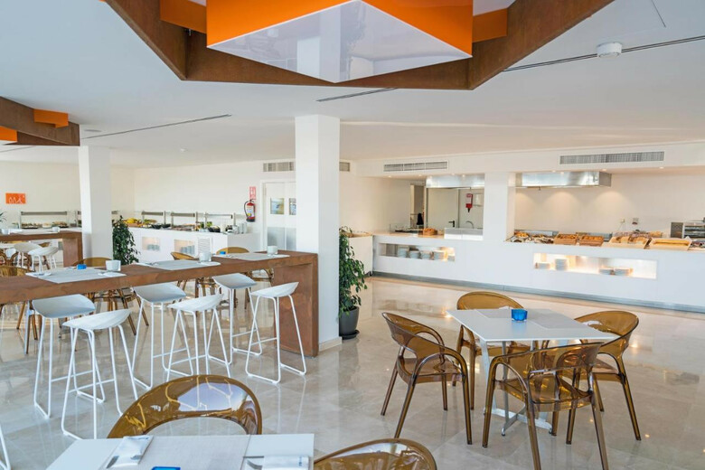 Apartamentos THB Naeco Ibiza - Adults Only