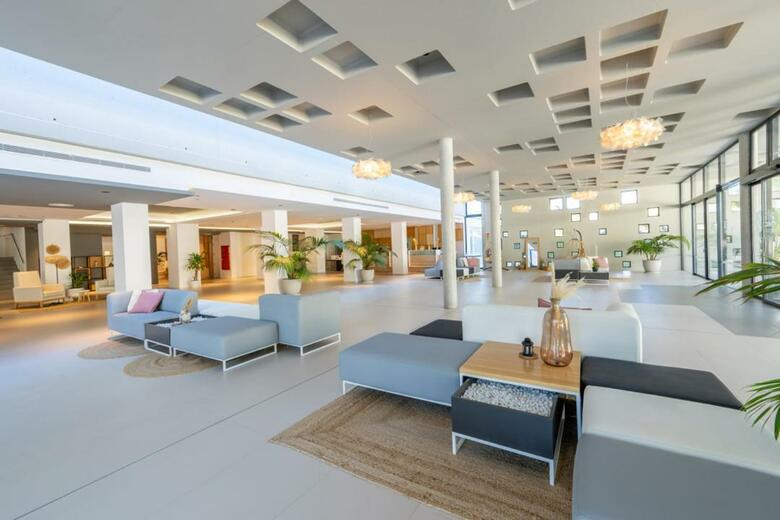Hotel Els Pins Resort & Spa