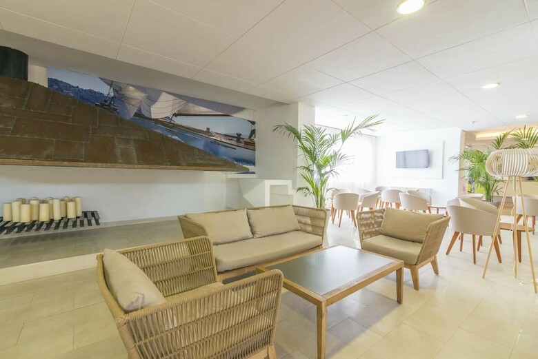 Hotel Azuline Bergantin