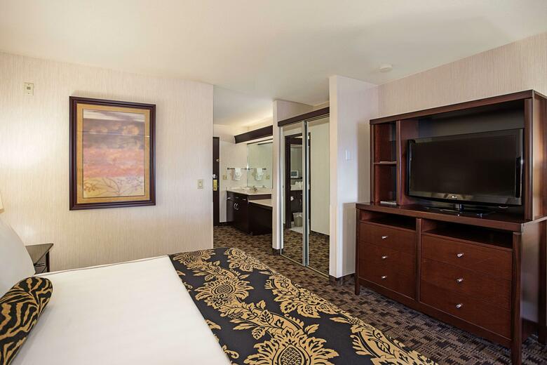 Hotel Shilo Inn Portland Airport