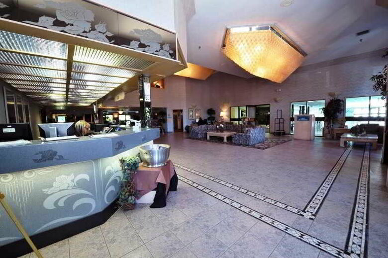 Hotel Shilo Inn Portland Airport