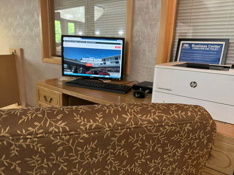 Hotel Shilo Inn Portland Airport