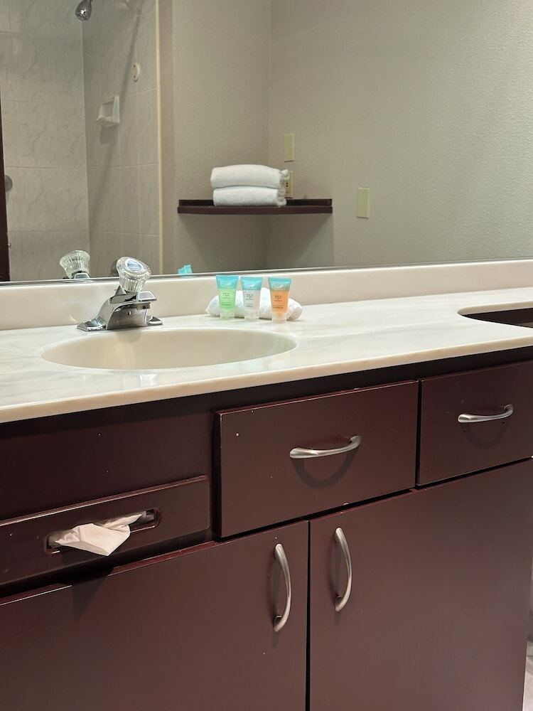 Hotel Shilo Inn Portland Airport