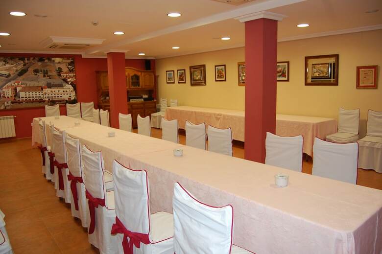 Hotel Flor De La Mancha