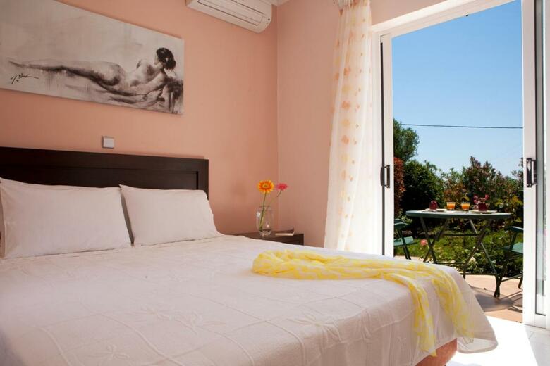 Pantheon & Danae Luxury Villas