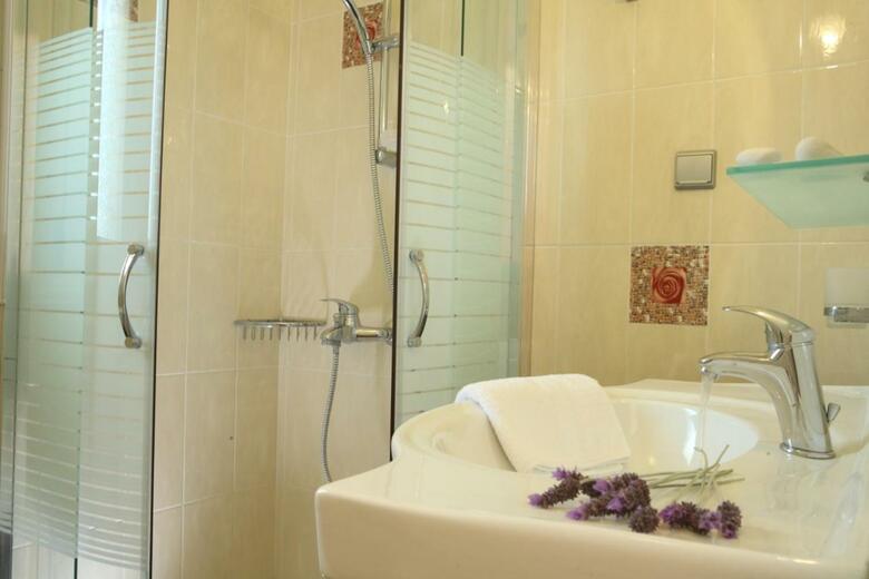 Pantheon & Danae Luxury Villas
