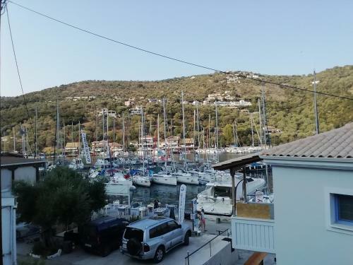 Aristoula House