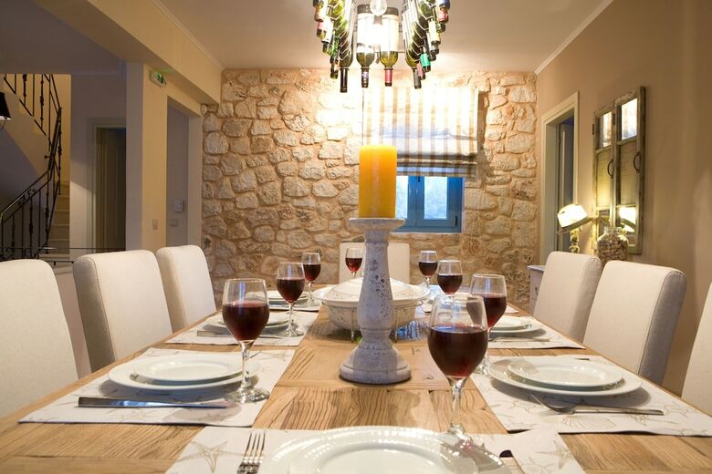 Villas Armeno