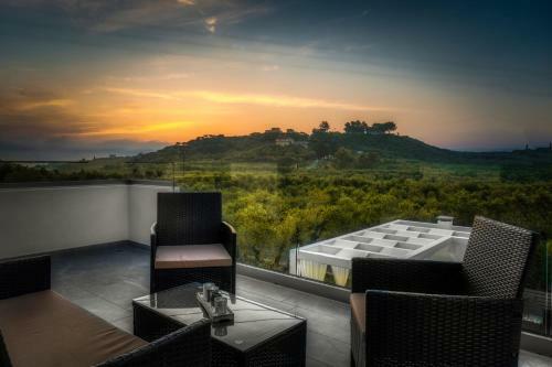 Johnny's White Luxury Villa