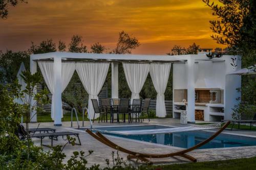 Johnny's White Luxury Villa
