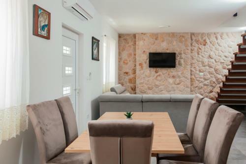 Holiday Home Ivan I Nela