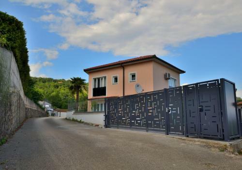 Apartments Villa Gara