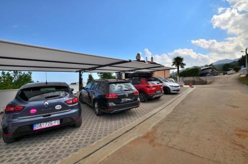 Apartments Villa Gara