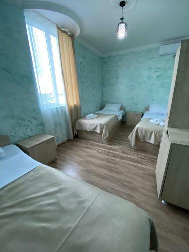 Hostal Holiday House Chkonia