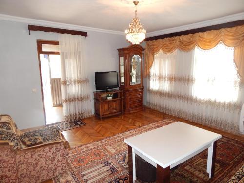 Hostal 400 Meters From The Sea