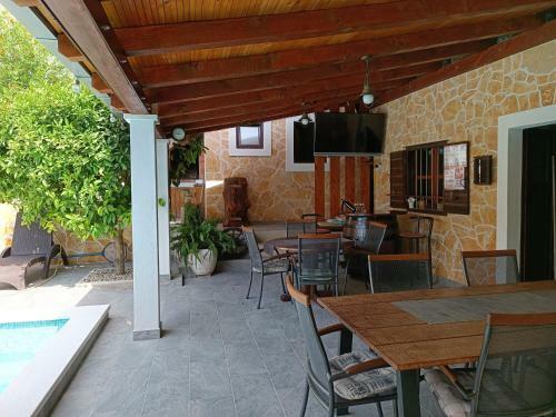 Apartamento Villa Vlade- From Pool To The Beach In One Minute
