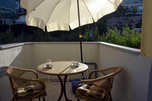 Apartamento Villa Vlade- From Pool To The Beach In One Minute