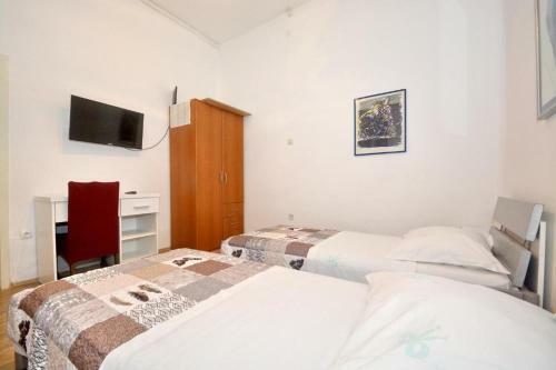 Apartamento Villa Vlade- From Pool To The Beach In One Minute