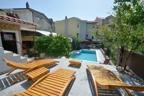 Apartamento Villa Vlade- From Pool To The Beach In One Minute