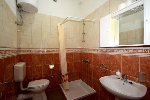 Apartamento Villa Vlade- From Pool To The Beach In One Minute