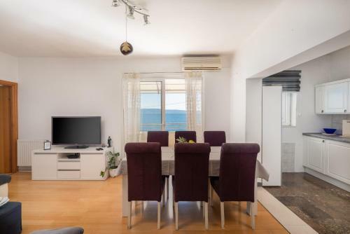 Seaview Apartment Lara