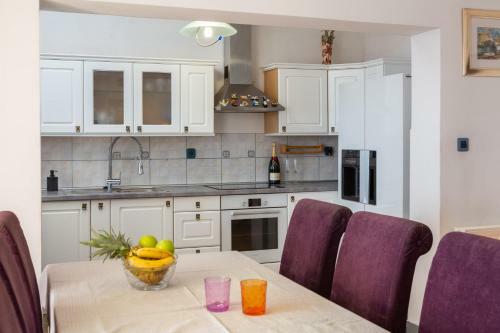 Seaview Apartment Lara