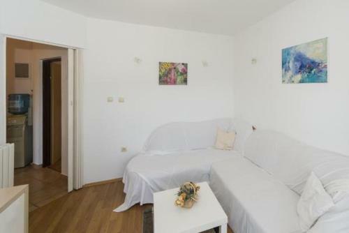 Apartments Villa Lidia
