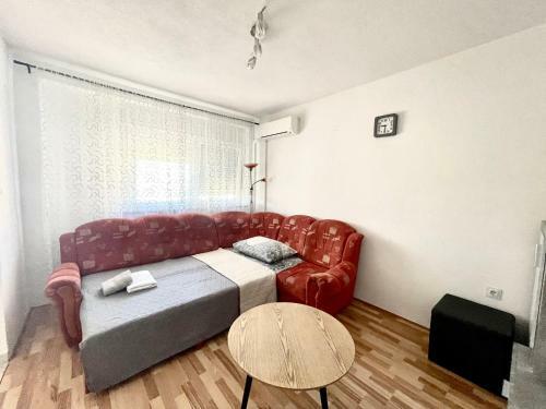 Seafront Apartment 4+1
