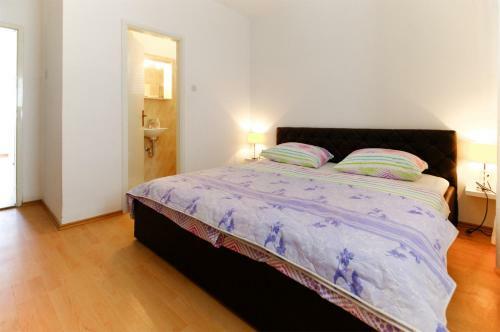 Apartment In Center
