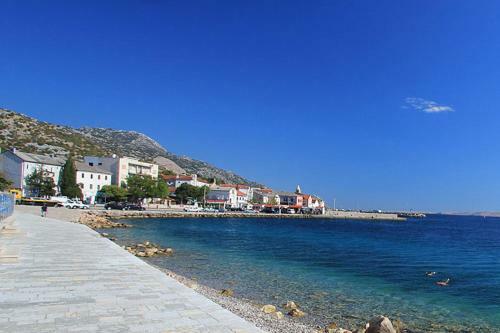 Apartment Annabella With Pool And Sea View