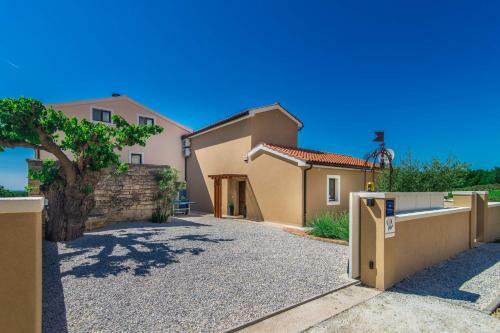 Villa Kolombera By Villa Plus